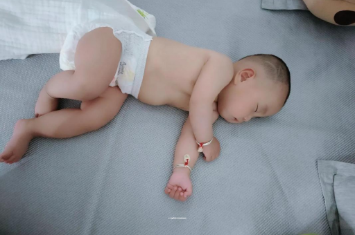 甘孜宝宝流鼻涕过程